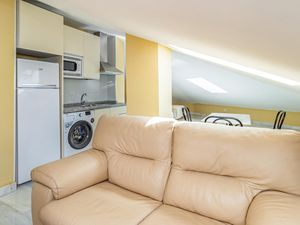 23744915-Ferienwohnung-3-Málaga-300x225-5