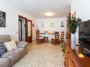 24018344-Ferienwohnung-7-Málaga-300x225-2