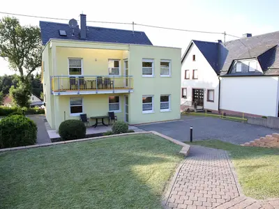 Hausansicht Rückseite links