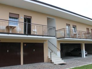 22450873-Ferienwohnung-3-Malcesine-300x225-0