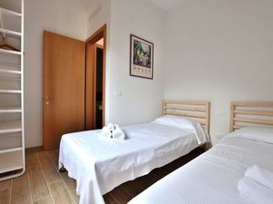 21593383-Ferienwohnung-4-Malcesine-300x225-3