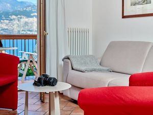 21674845-Ferienwohnung-3-Malcesine-300x225-4