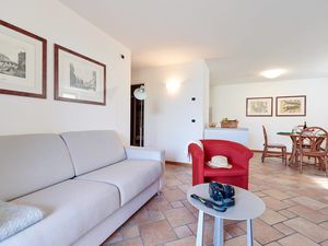 21674845-Ferienwohnung-3-Malcesine-300x225-5