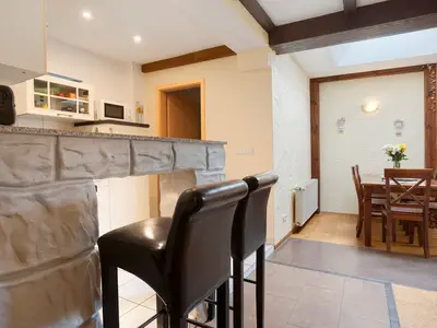 Photo, INSIDE, OUTSIDE