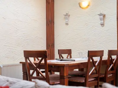 Photo, INSIDE, OUTSIDE