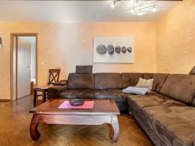 Photo, INSIDE, OUTSIDE