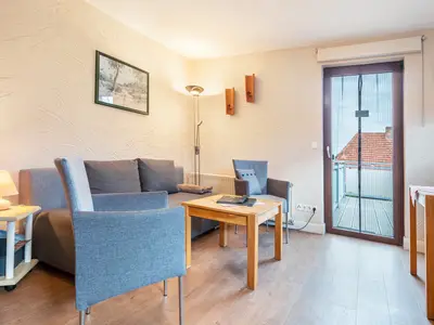 Photo, INSIDE, OUTSIDE