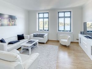 23541090-Ferienwohnung-4-Malchow-300x225-1