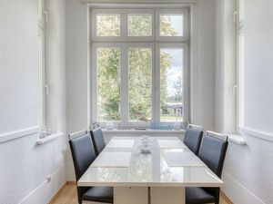 23542561-Ferienwohnung-4-Malchow-300x225-2