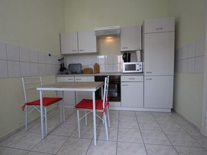 23925454-Ferienwohnung-3-Malchow-300x225-5