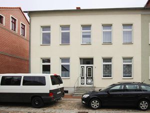 23290684-Ferienwohnung-3-Malchow-300x225-0