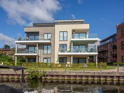 Ferienwohnung Wasserlilie Malchow Blick auf die alte Tuchfabrik