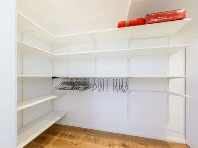 Ferienwohnung SeeGlück begehbarer Kleiderschrank