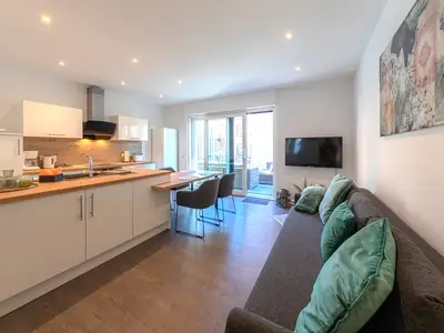 Ferienwohnung Sebastian Malchow Blick auf die Küche