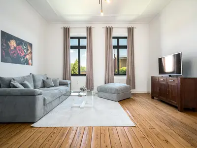 Ferienwohnung InselLiebe in Malchow Blick in das Wohnzimmer