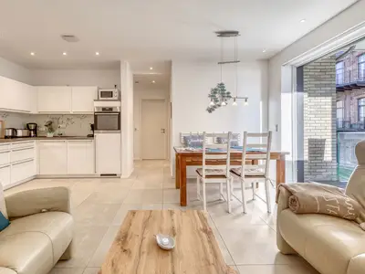 Ferienwohnung Pusteblume in Malchow Blick in den offenen Wohnbereich mit Küche