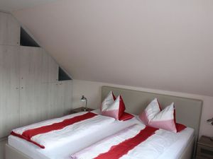 22011365-Ferienwohnung-3-Malente-300x225-1