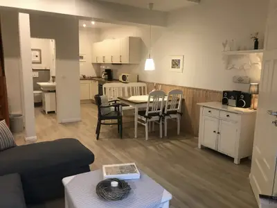 Wohn-   Essbereich und Küche