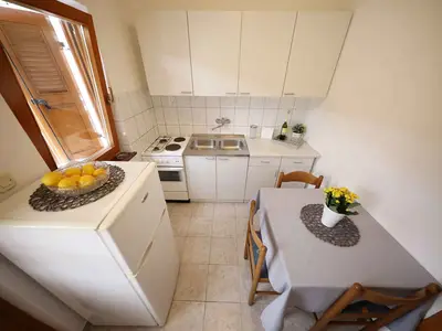 Ferienwohnung für 3 Personen (28 m²) in Mali Iž 4/10