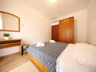 Ferienwohnung für 4 Personen (52 m²) in Mali Iž 7/10