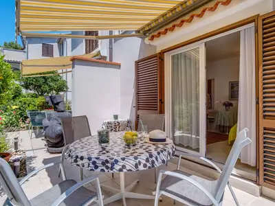 Ferienwohnung für 4 Personen (42 m²) in Mali Lošinj 1/10