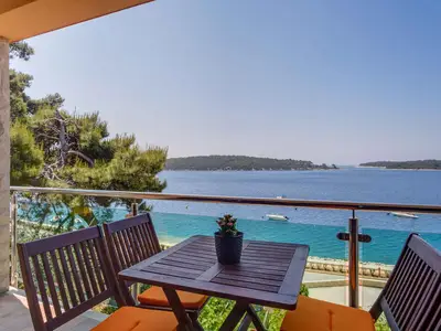 Ferienwohnung für 3 Personen (40 m²) in Mali Lošinj 1/10
