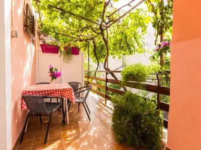 Ferienwohnung für 4 Personen (50 m²) in Mali Lošinj 3/10