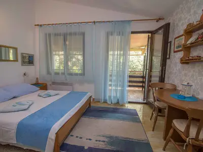 Ferienwohnung für 2 Personen (30 m²) in Mali Lošinj 1/10