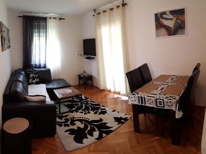 22808539-Ferienwohnung-3-Mali Lošinj-300x225-1