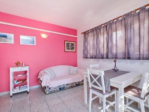 19285972-Ferienwohnung-0-Mali Lošinj-300x225-5