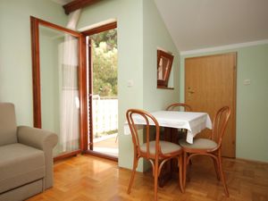 19378708-Ferienwohnung-3-Mali Lošinj-300x225-2