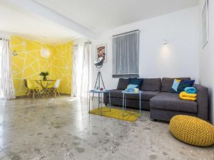 23126639-Ferienwohnung-2-Mali Lošinj-300x225-5