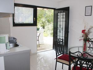 23928462-Ferienwohnung-2-Mali Lošinj-300x225-2