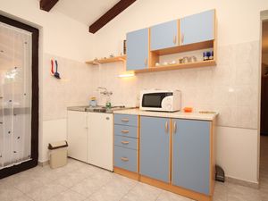 23929999-Ferienwohnung-3-Mali Lošinj-300x225-3