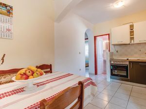 23726773-Ferienwohnung-5-Mali Lošinj-300x225-2