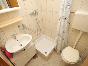 18688078-Ferienwohnung-2-Mali Lošinj-300x225-5