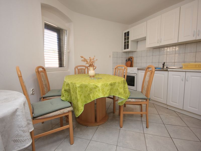 18688621-Ferienwohnung-4-Mali Lošinj-800x600-2