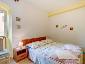 18688621-Ferienwohnung-4-Mali Lošinj-300x225-5