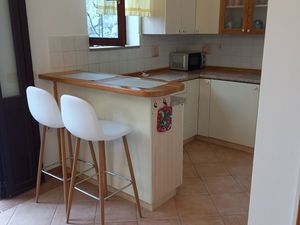 18790035-Ferienwohnung-2-Mali Lošinj-300x225-1