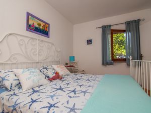 19127680-Ferienwohnung-2-Mali Lošinj-300x225-4