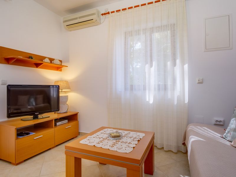 19033106-Ferienwohnung-4-Mali Lošinj-800x600-1