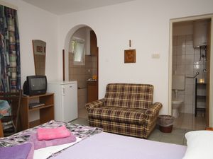 19050830-Ferienwohnung-2-Mali Lošinj-300x225-5