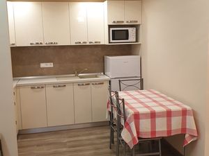 19126678-Ferienwohnung-4-Mali Lošinj-300x225-3