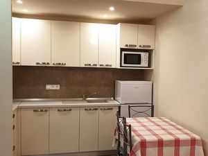 19126678-Ferienwohnung-4-Mali Lošinj-300x225-5