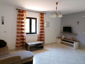 19127965-Ferienwohnung-6-Mali Lošinj-300x225-1