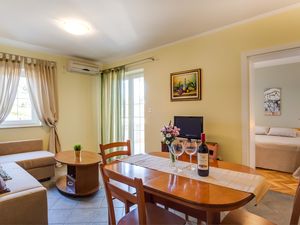 19126938-Ferienwohnung-5-Mali Lošinj-300x225-4