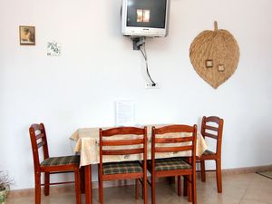 19128375-Ferienwohnung-2-Mali Lošinj-300x225-2