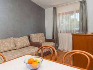 19378709-Ferienwohnung-3-Mali Lošinj-300x225-1