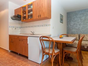 19378709-Ferienwohnung-3-Mali Lošinj-300x225-2