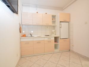 19385688-Ferienwohnung-4-Mali Lošinj-300x225-3